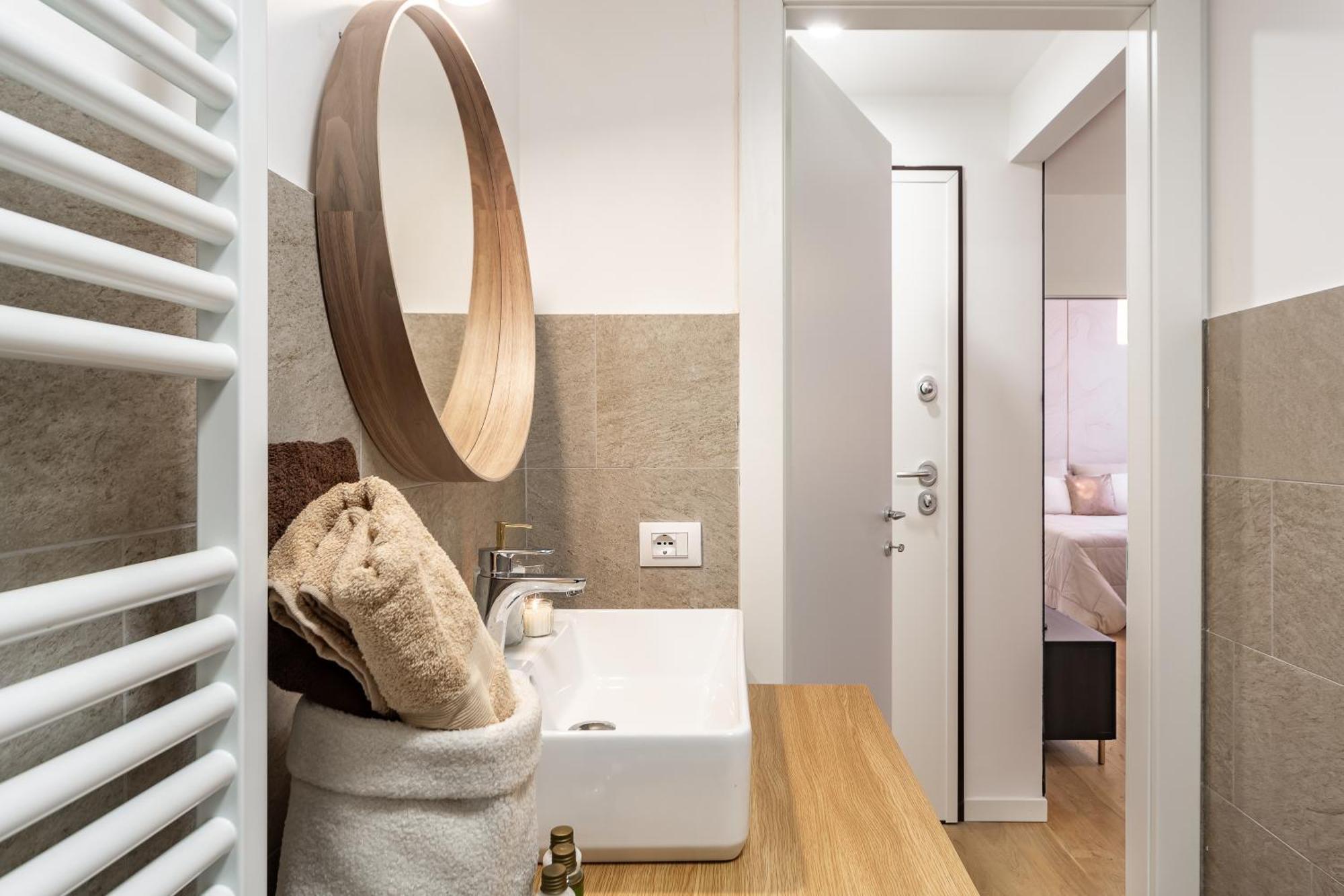 45Royal Stylish House Milan City Center Экстерьер фото